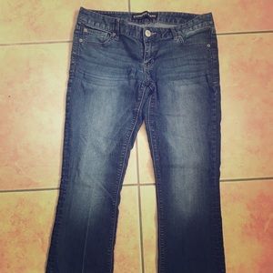 Express barely boot women’s jeans 8R